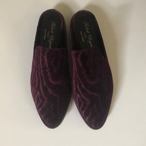 Robert Clergerie slides in purple velvet